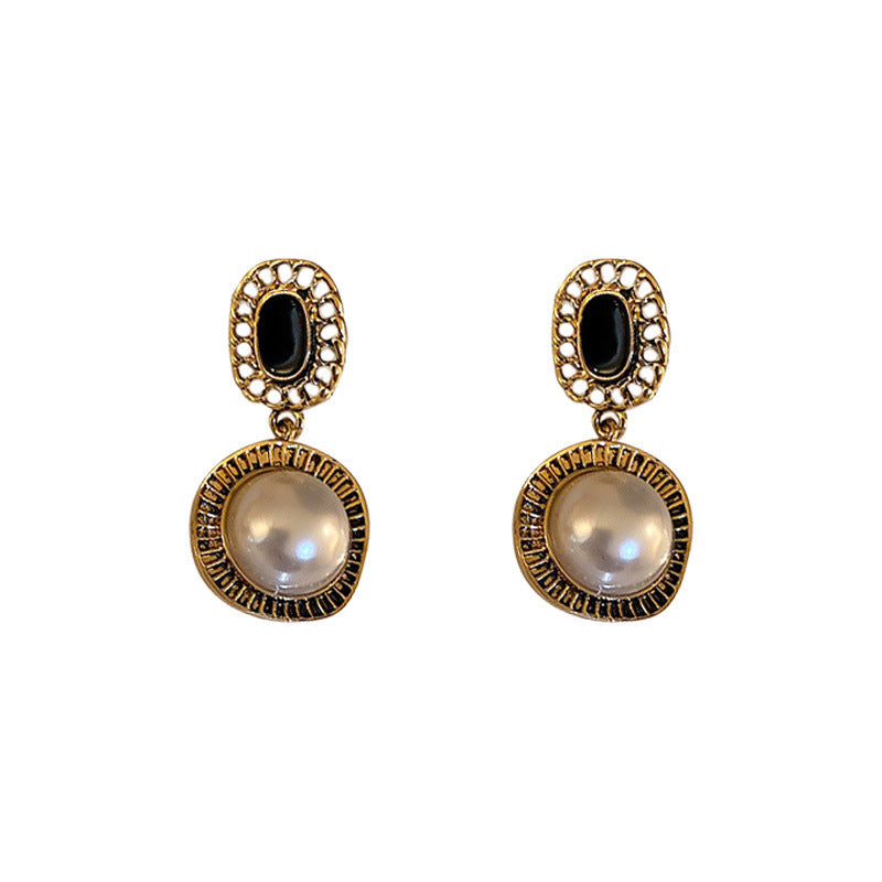 Irregular Pearl Circle Earrings Fashion Retro Long