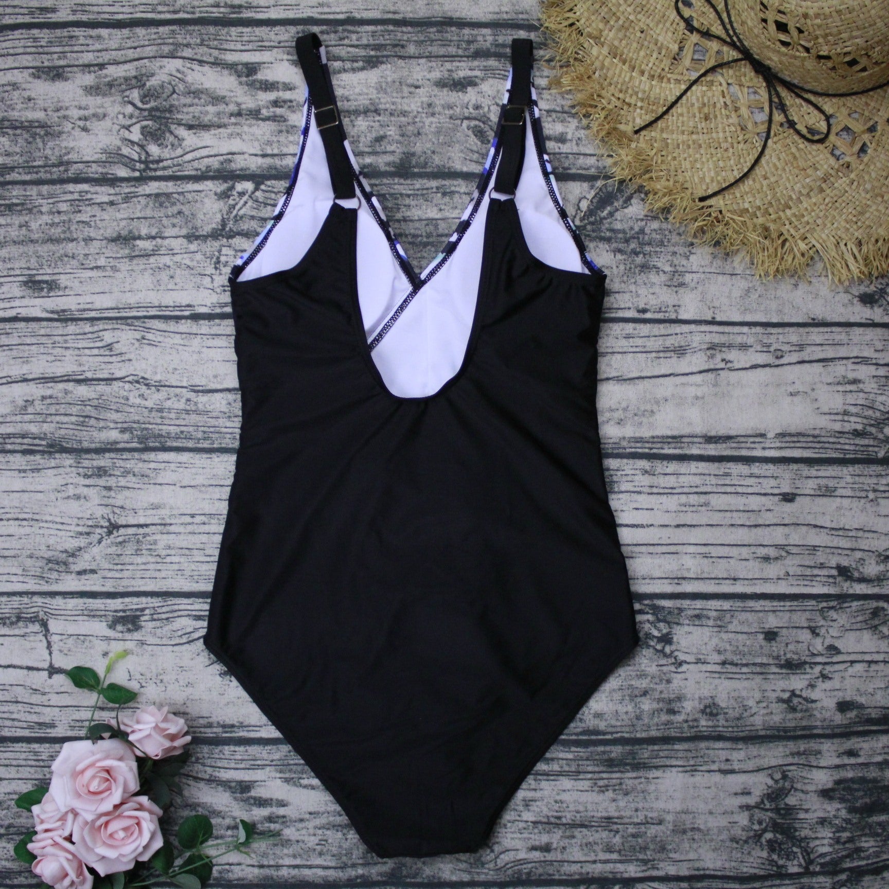 Plus size ladies one-piece swimsuit