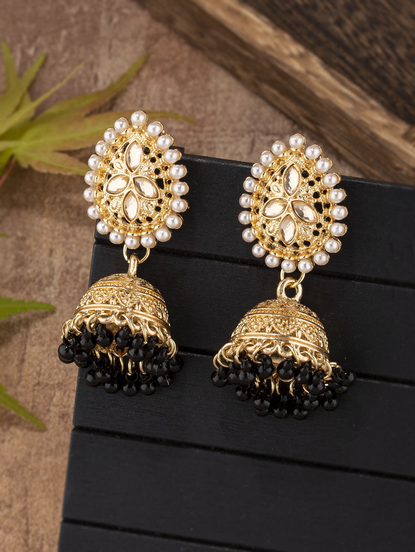 Women's Fashion Retro Water Drop Earrings