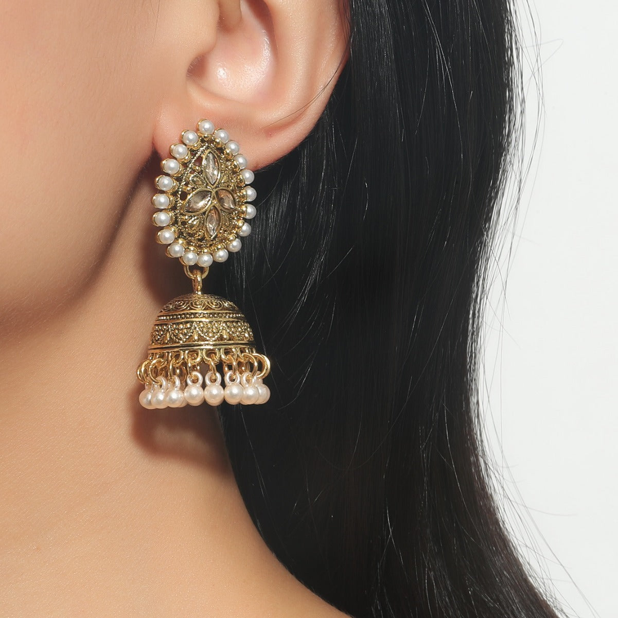 Women's Fashion Retro Water Drop Earrings