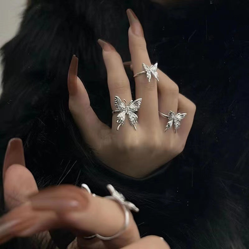 Women's Niche Design Pleated Cold Wind Dark Ring