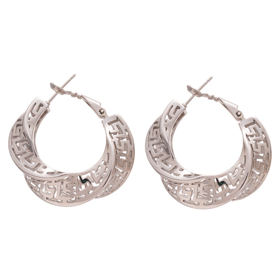Exaggerated Twisted Round Geometric Women's Hollow Stud Earrings High-grade Earrings