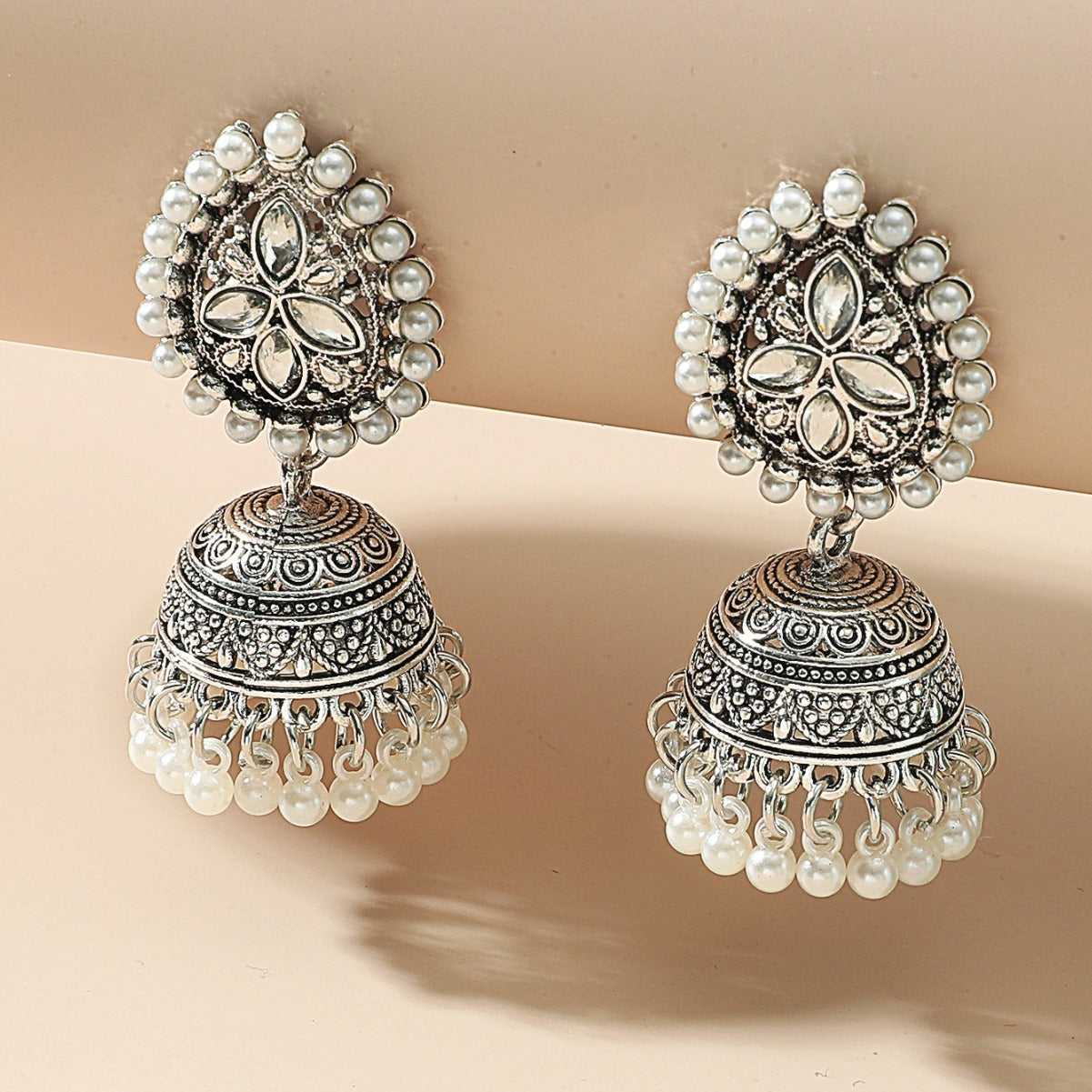 Women's Fashion Retro Water Drop Earrings