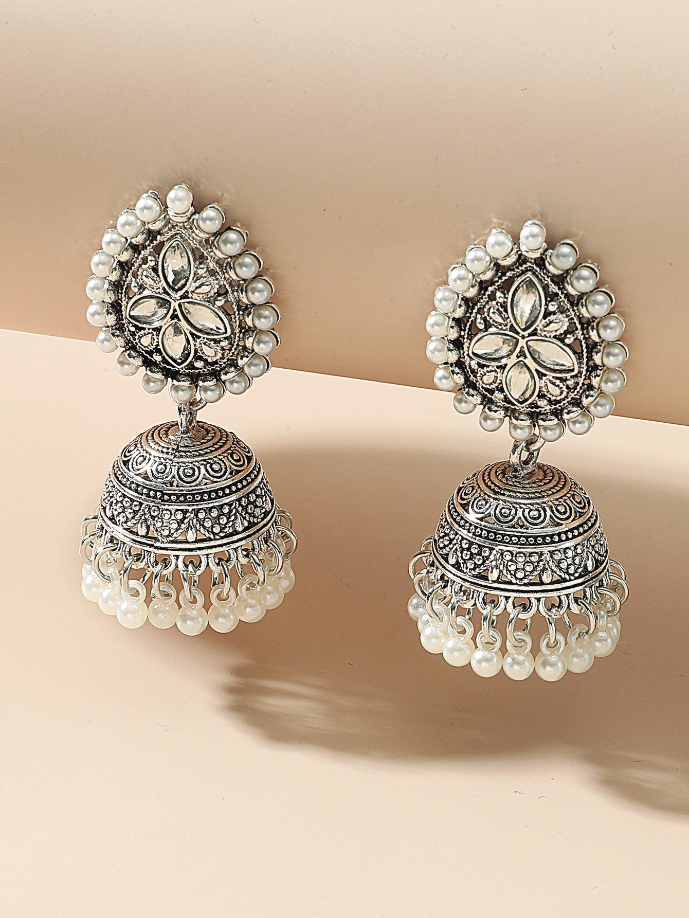 Women's Fashion Retro Water Drop Earrings