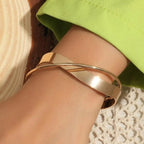 Creative Simple Temperament Lady Twisted Hip Hop Style Bracelet