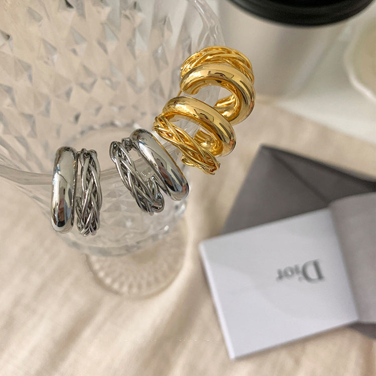 Women's Niche Retro Double-layer Twist Metal Earrings