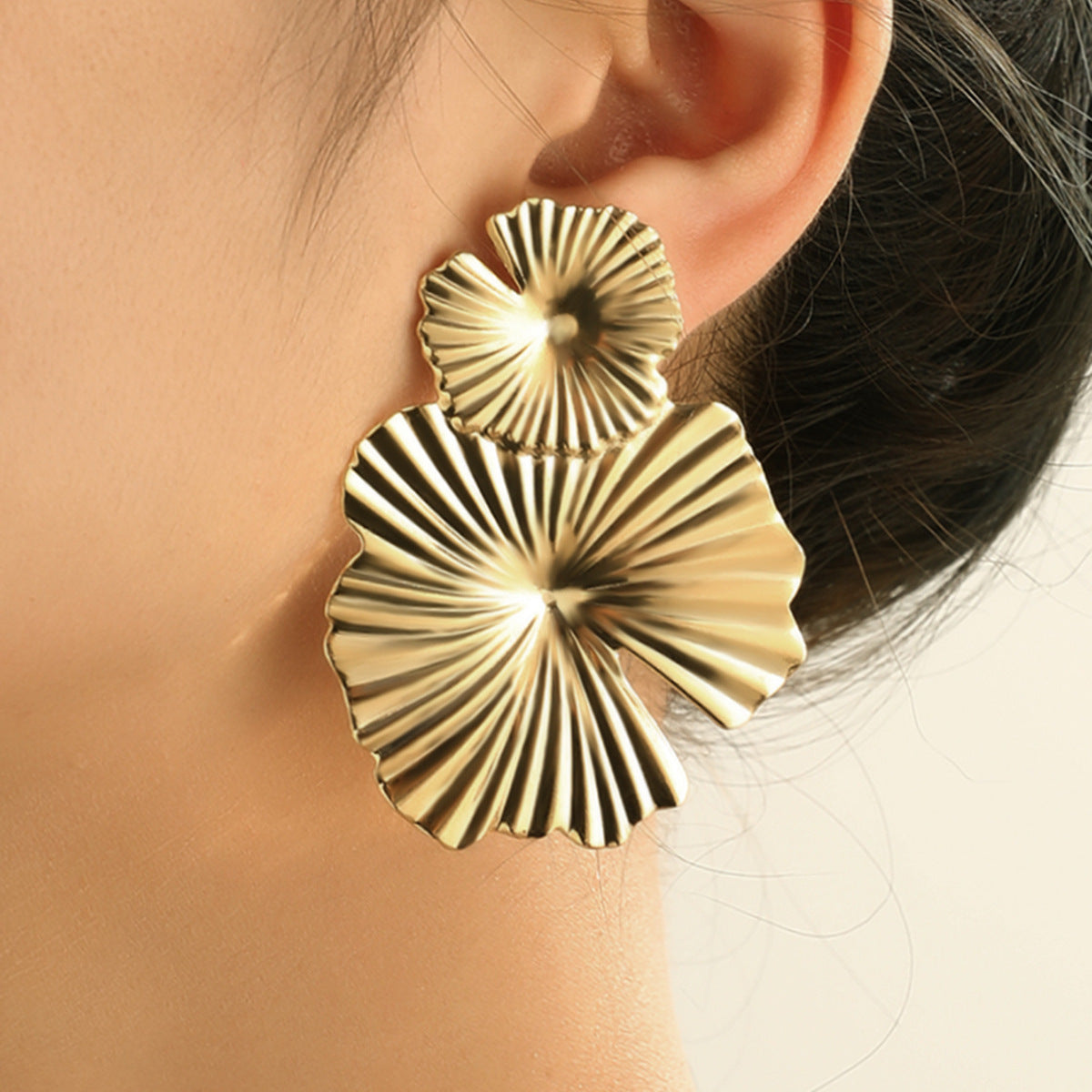Fashion Temperament Entry Lux Simple Earrings For Women