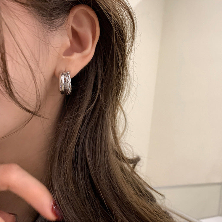Women's Niche Retro Double-layer Twist Metal Earrings